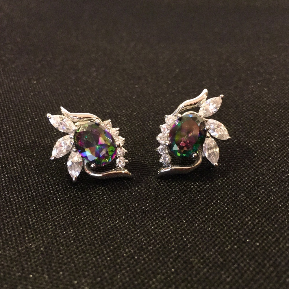 ✅3/$15 Sterling Silver Gemstone Earrings